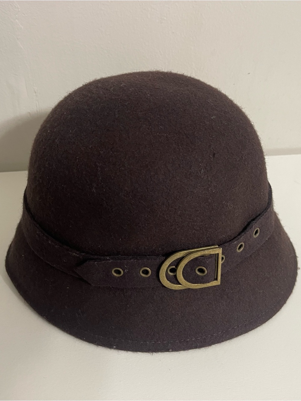 Y2K Wool Cloche Hat with Brass Buckle - Dark Brown